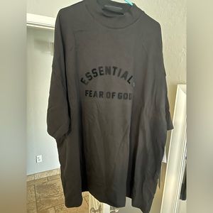 Fear of God Essentials ink black tshirt men’s size XL